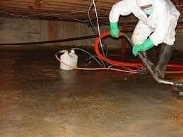 A Photo of Crawl Space Cleanup https://servicewaterrestorationpros.com/wp-content/uploads/2023/08/Crawl-Space-Cleanup-Crawl-Space-Remediation-Crawlspace-Insulation-Website-Content-16ab957a.jpeg